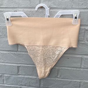 New Shape-wear Size Mediam without tag.